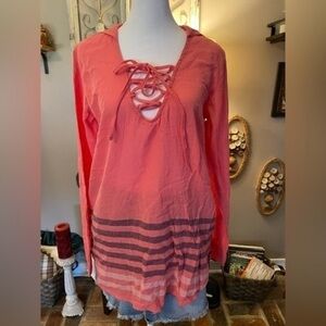 Legaci 100% cotton hooded long sleeve beach tunic.